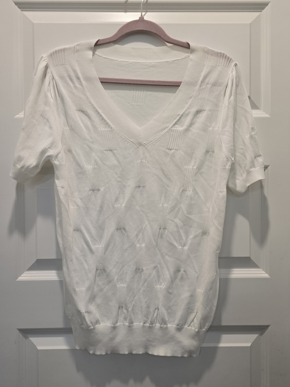 Classic White V-Neck Short Sleeve Top